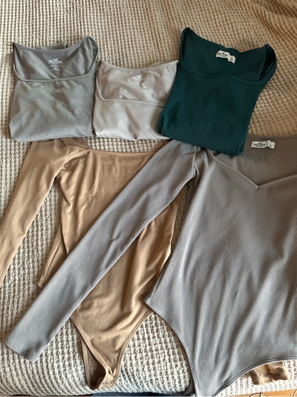 Hollister Top Bundle